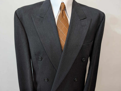 Magnifique costume croisé gris en laine