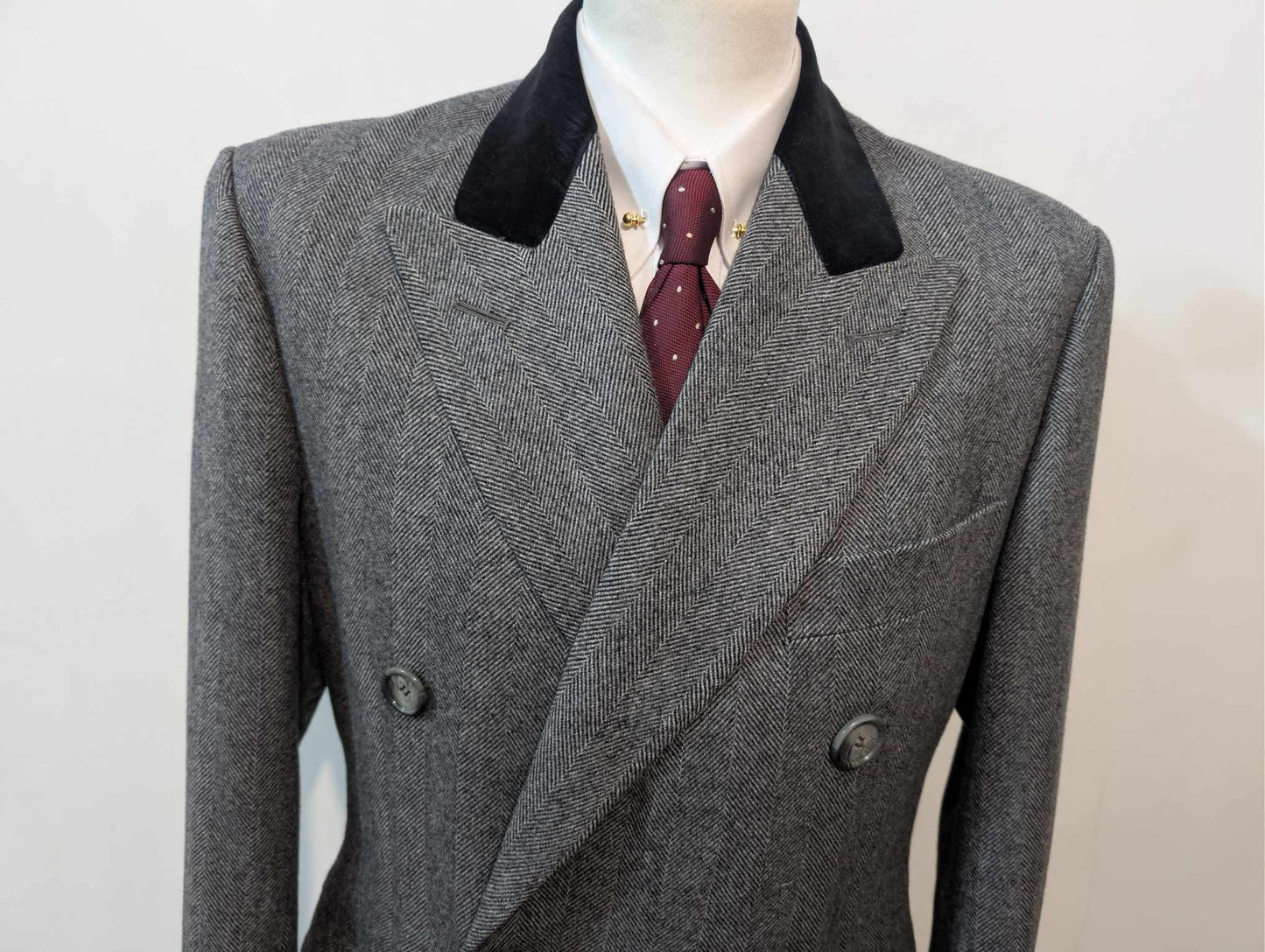 Impressionnant manteau croisé Chesterfield en laine