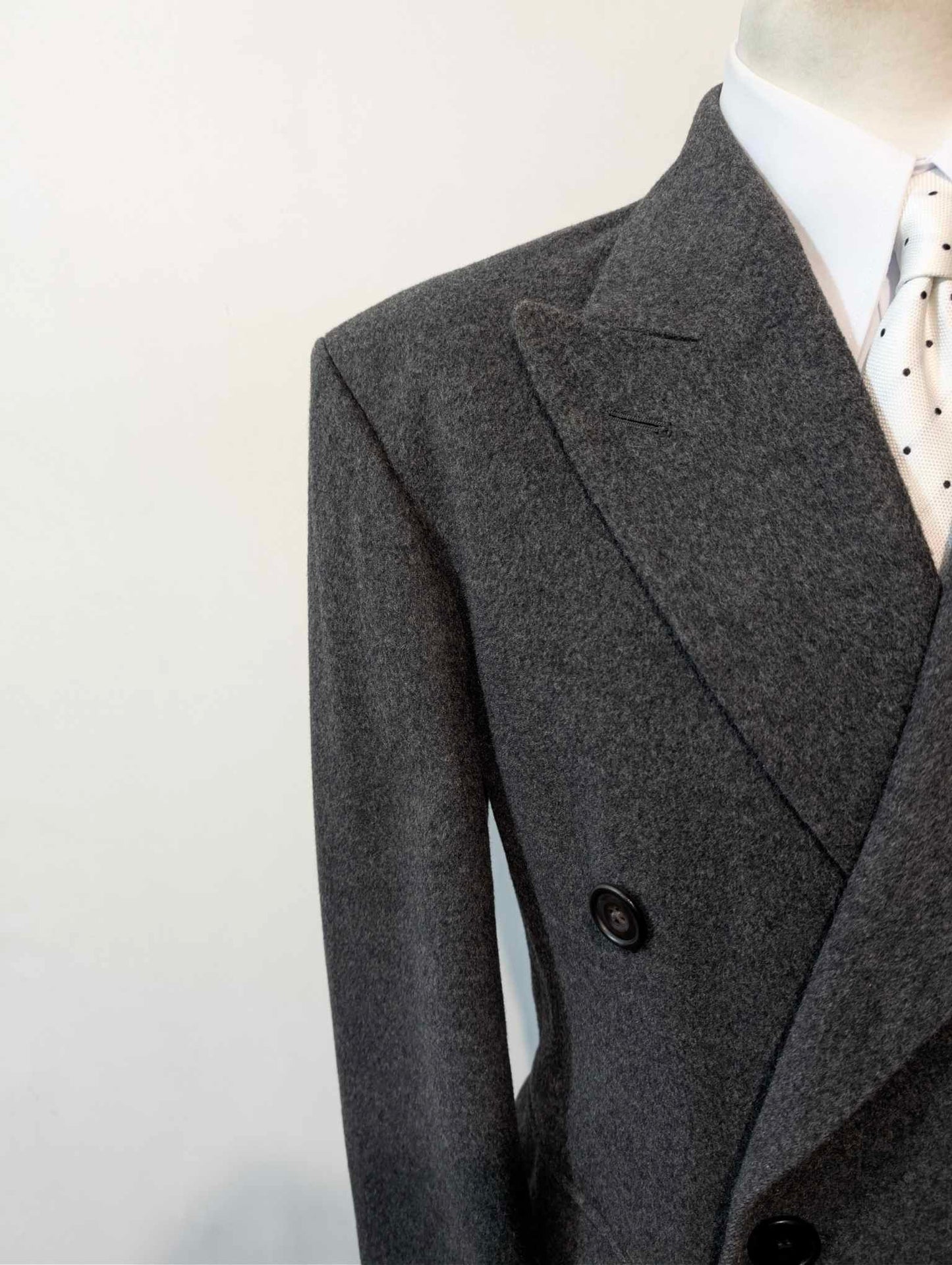 Beeindruckender englischer zweireihiger Mantel