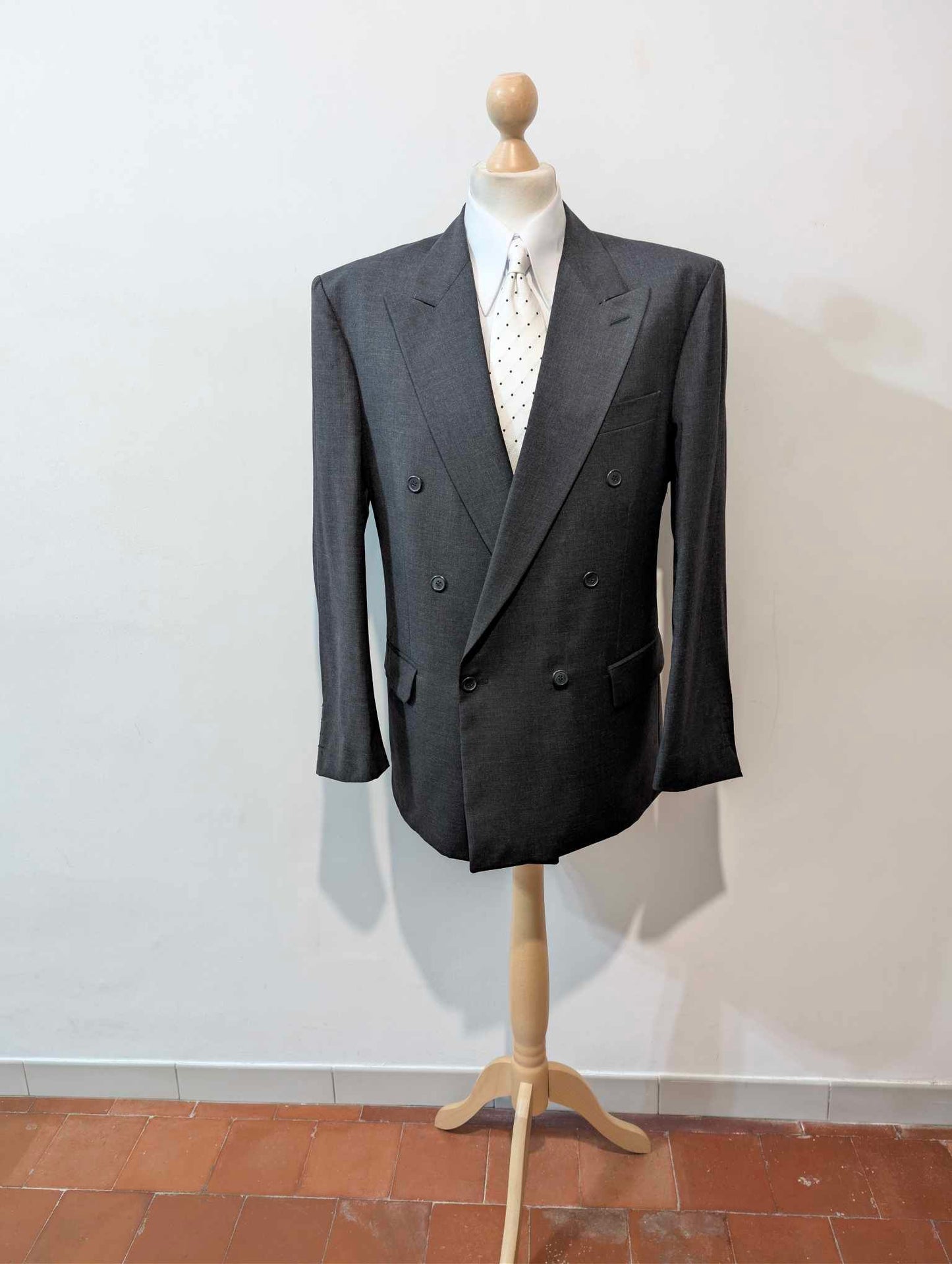 Élégant costumes croisé gris en laine froide