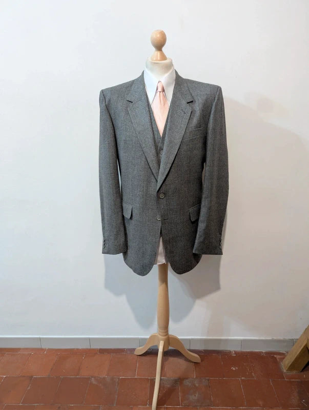 Fabulous heavy flannel grey 3 piece suit