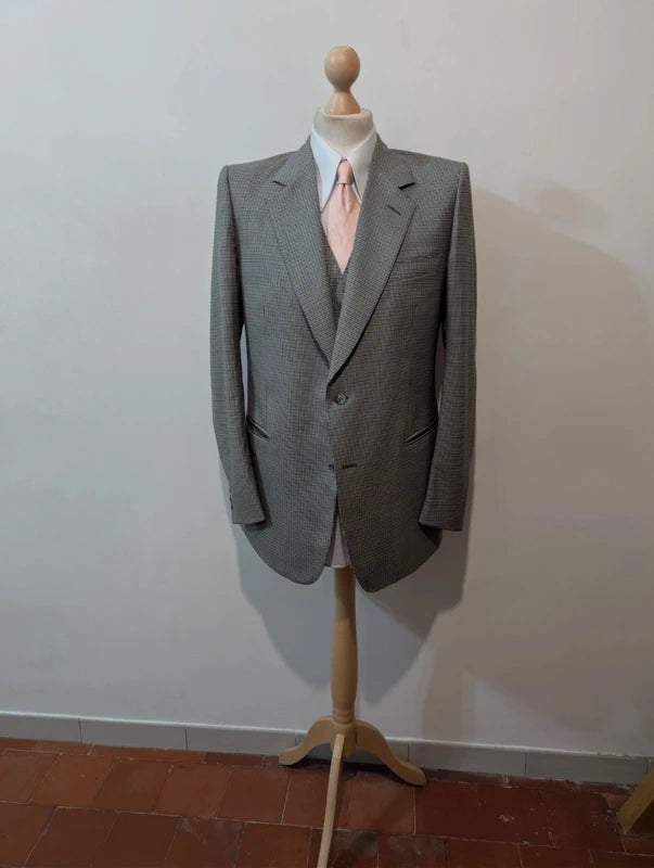 Eleganter 3-teiliger Anzug aus Hahnentritt