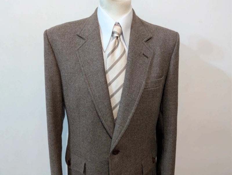 Exceptionnel veste marron en tweed