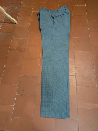 Légendaire costume croisé gris en laine légère