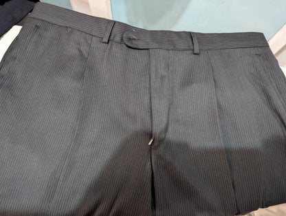 Merveilleux costume croisé pinstripe