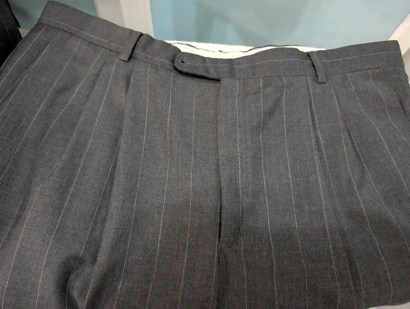 Terrifiant costume croisé chalkstripe en laine froide