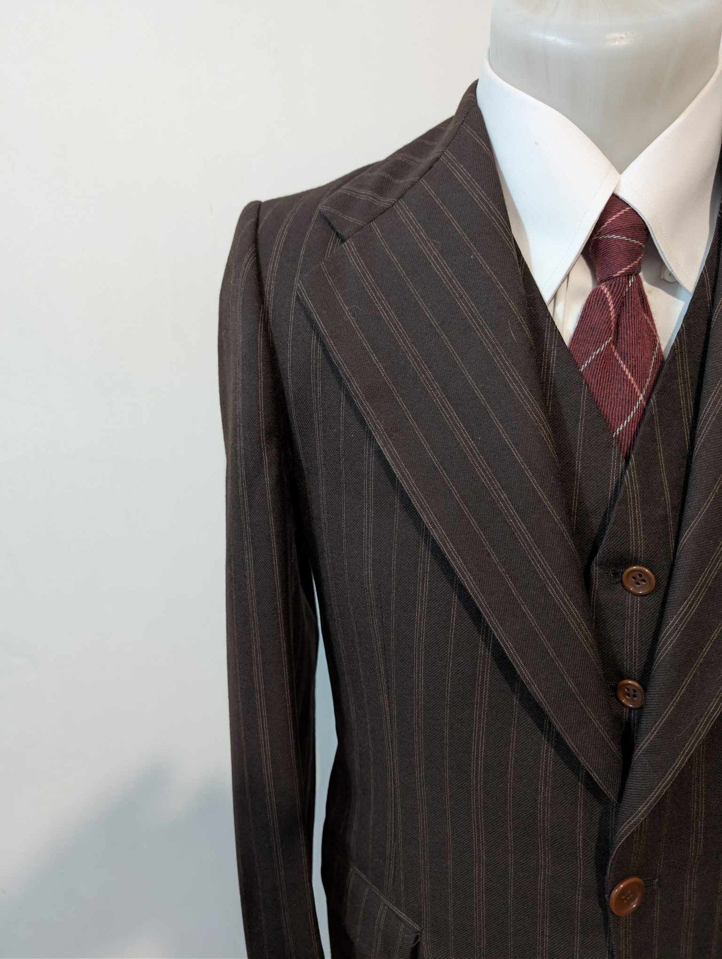 Fabuleux costume 3 pièces pinstripe en laine