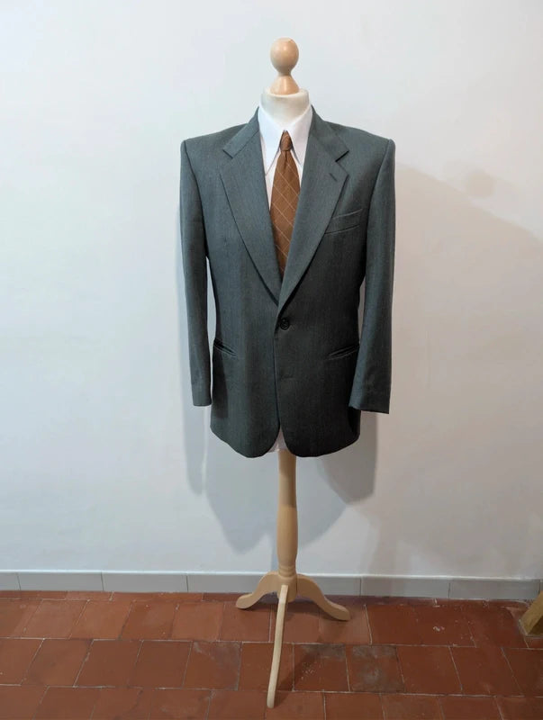 Fabelhafter grüner Anzug aus schwerem Flanell