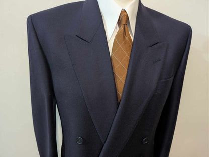 Élégante veste croisé bleu marine en flanelle lourde