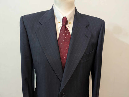 Méchant costume pinstripe en laine