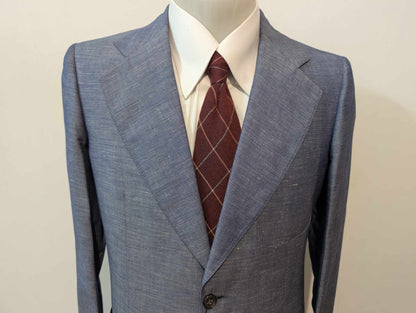 Petit costume bleu en laine