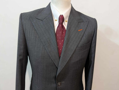Fabuleux costume gris a rayure en laine