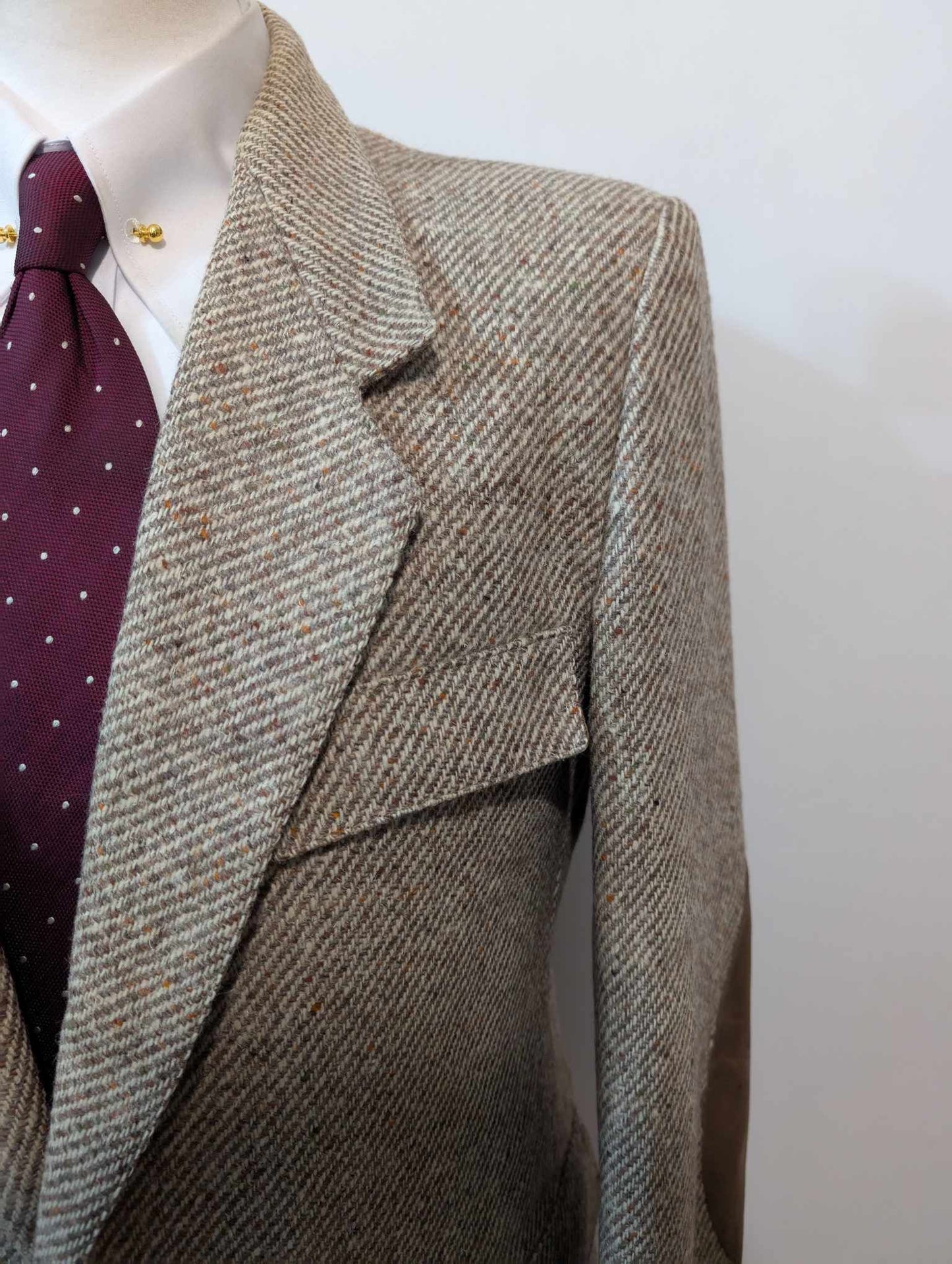 Rarissime veste de couleur beige en donegal tweed