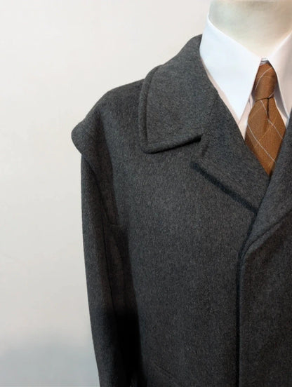 Prächtiger Lodenmantel aus Wolle