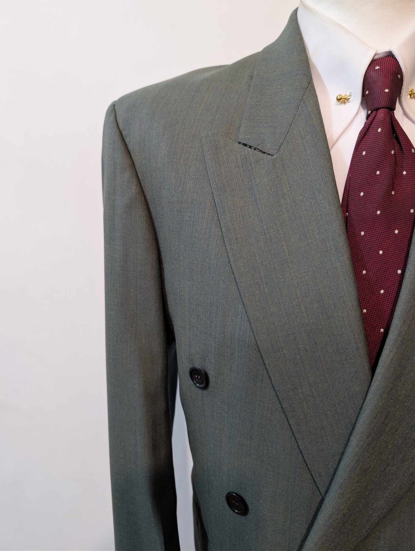 Magnifique costume croisé vert en laine