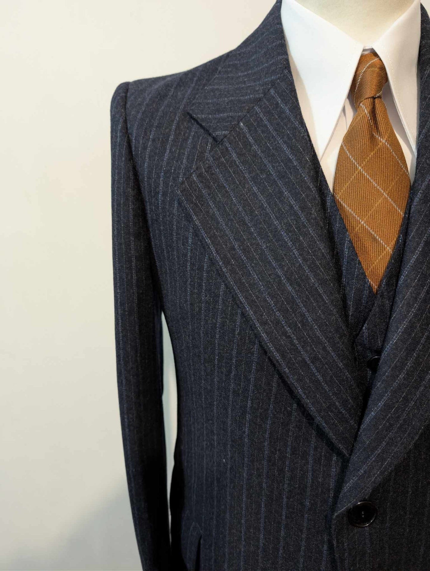 Fabuleux costume 3 pièces pinstripe