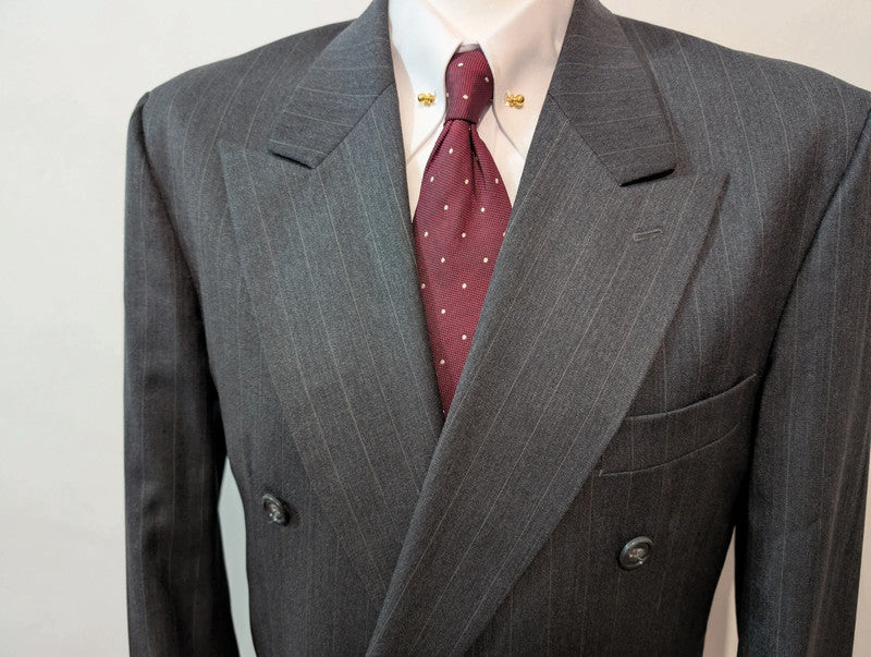 Chouet costume croisé pinstripe