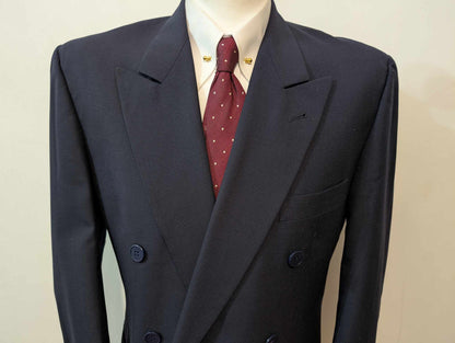 Classique costume croisé bleu marine en laine froide