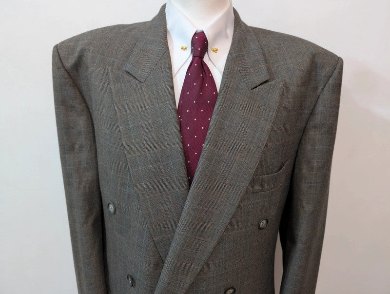 Géant costume croisé en laine