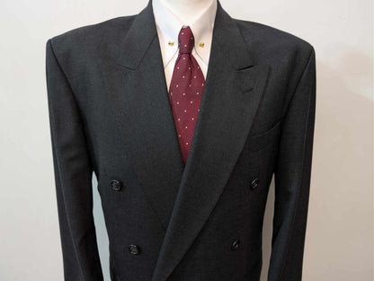 Magnifique costume croisé en laine froide