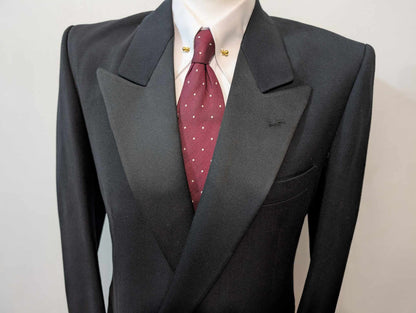 Incroyable smoking croisé en laine