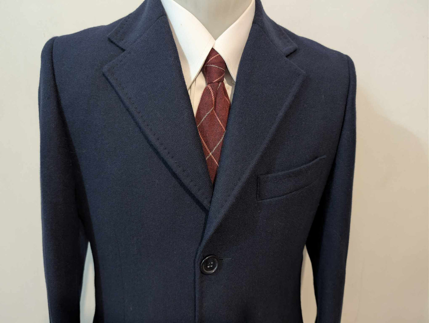 Mignon manteau bleu marine en laine