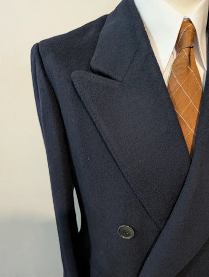 Wunderschöner marineblauer Zweireihermantel aus Wolle