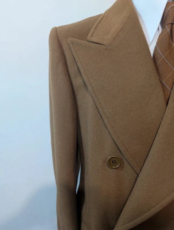 Legendärer, zweireihiger Kamelhaarmantel aus Wolle