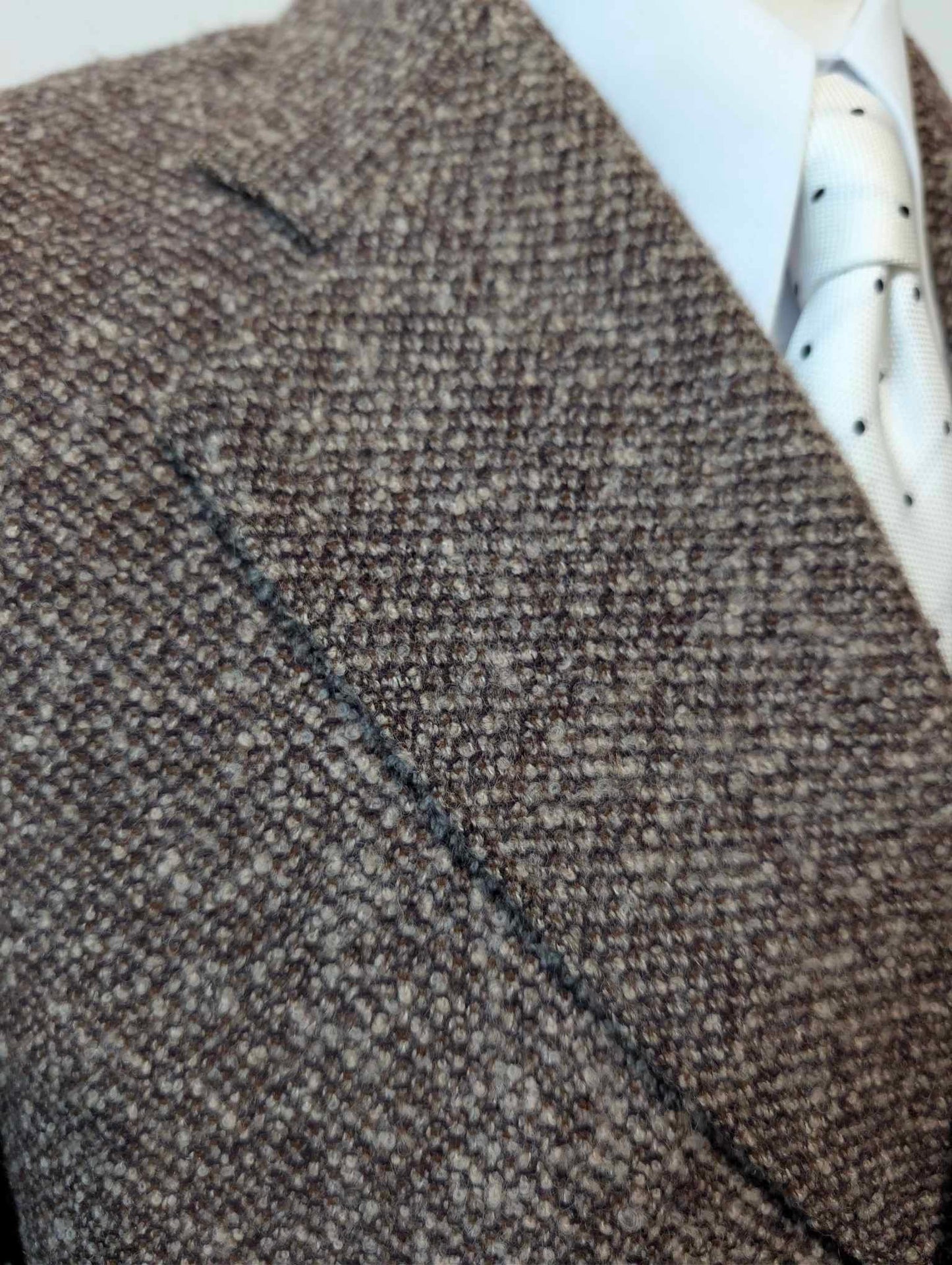 Élégant manteau marron en tweed