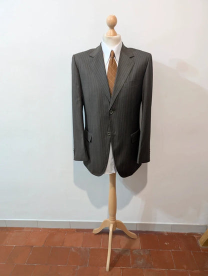 Prächtiger brauner Nadelstreifenanzug aus Wolle