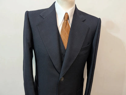 Eleganter marineblauer 3-teiliger Wollanzug