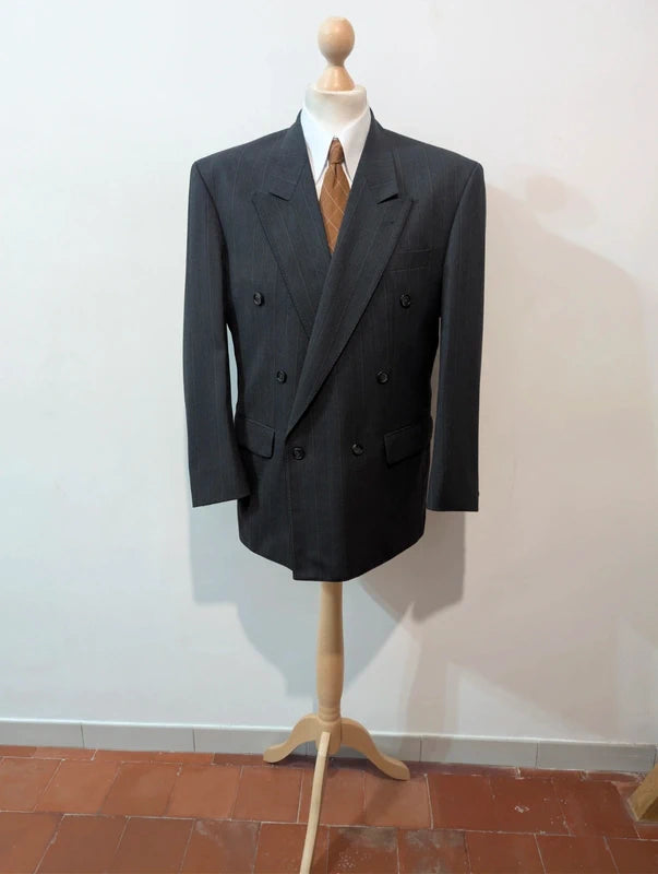 Prächtiger, zweireihiger, gestreifter Wollanzug