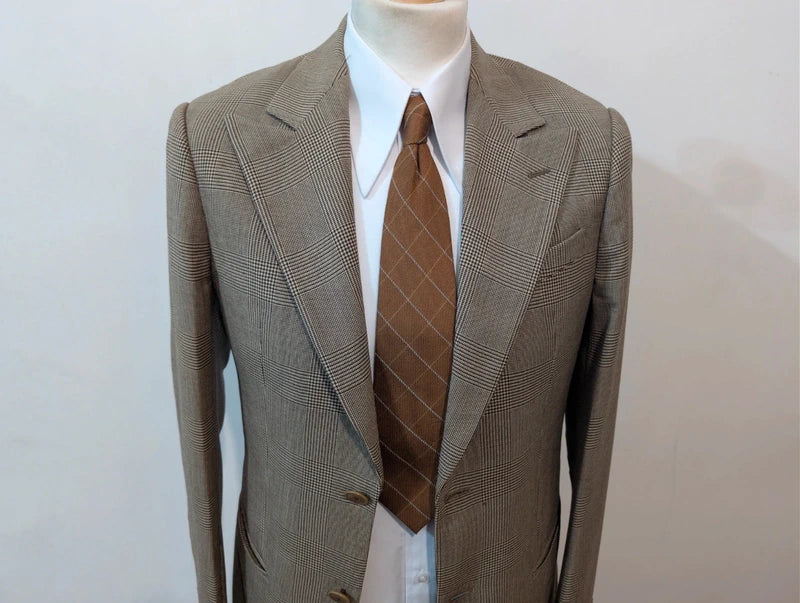 Wunderschöne braune Wolljacke