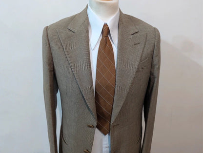 Wunderschöne braune Wolljacke