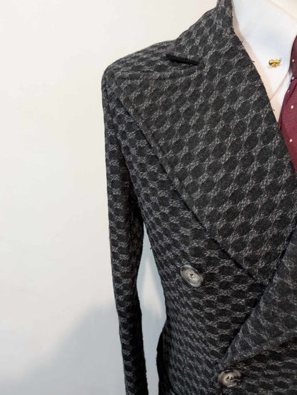 Étrange manteau croisé en laine