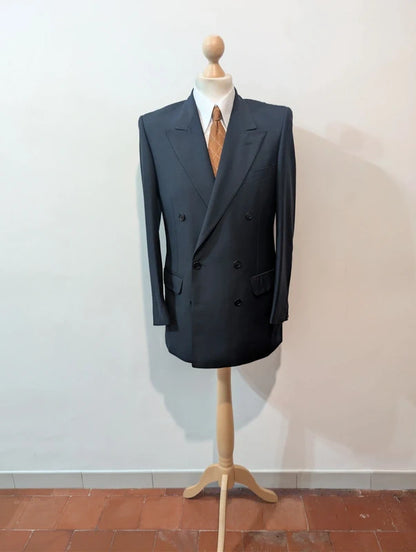 Wunderschöner marineblauer Zweireiheranzug aus Wolle