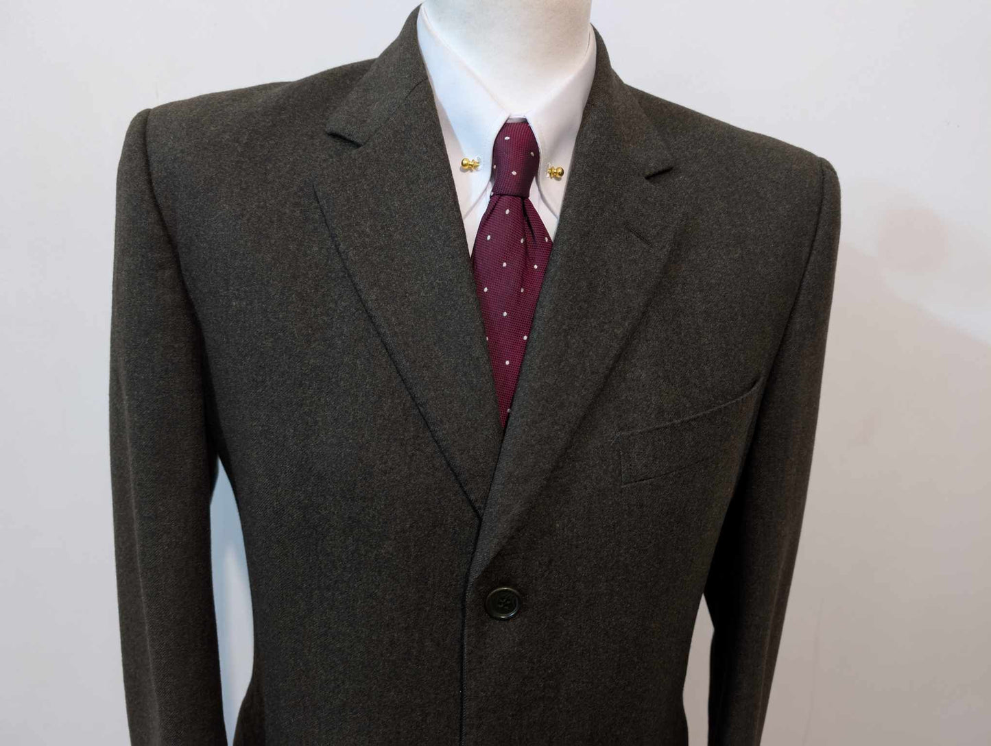 Gentil costume gris vert en flanelle lourde