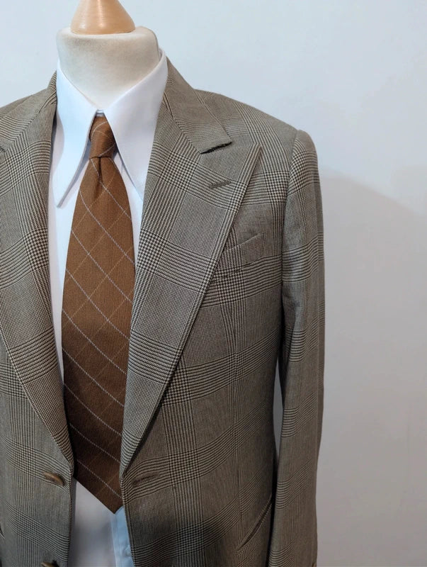 Wunderschöne braune Wolljacke