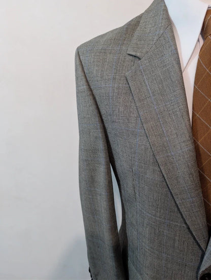Grauer Prince-of-Wales-Anzug