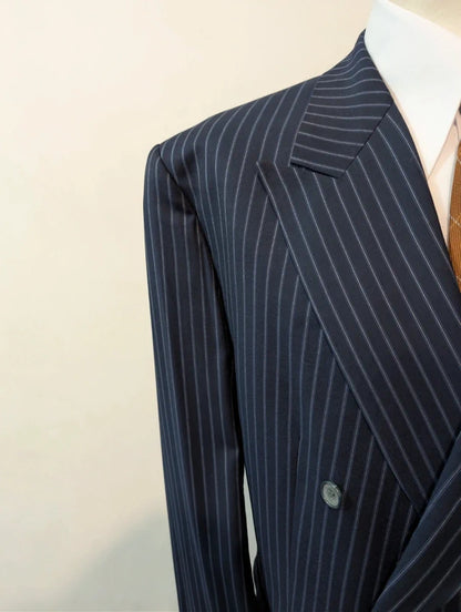 Extraordinaire costume croisé pinstripe en laine