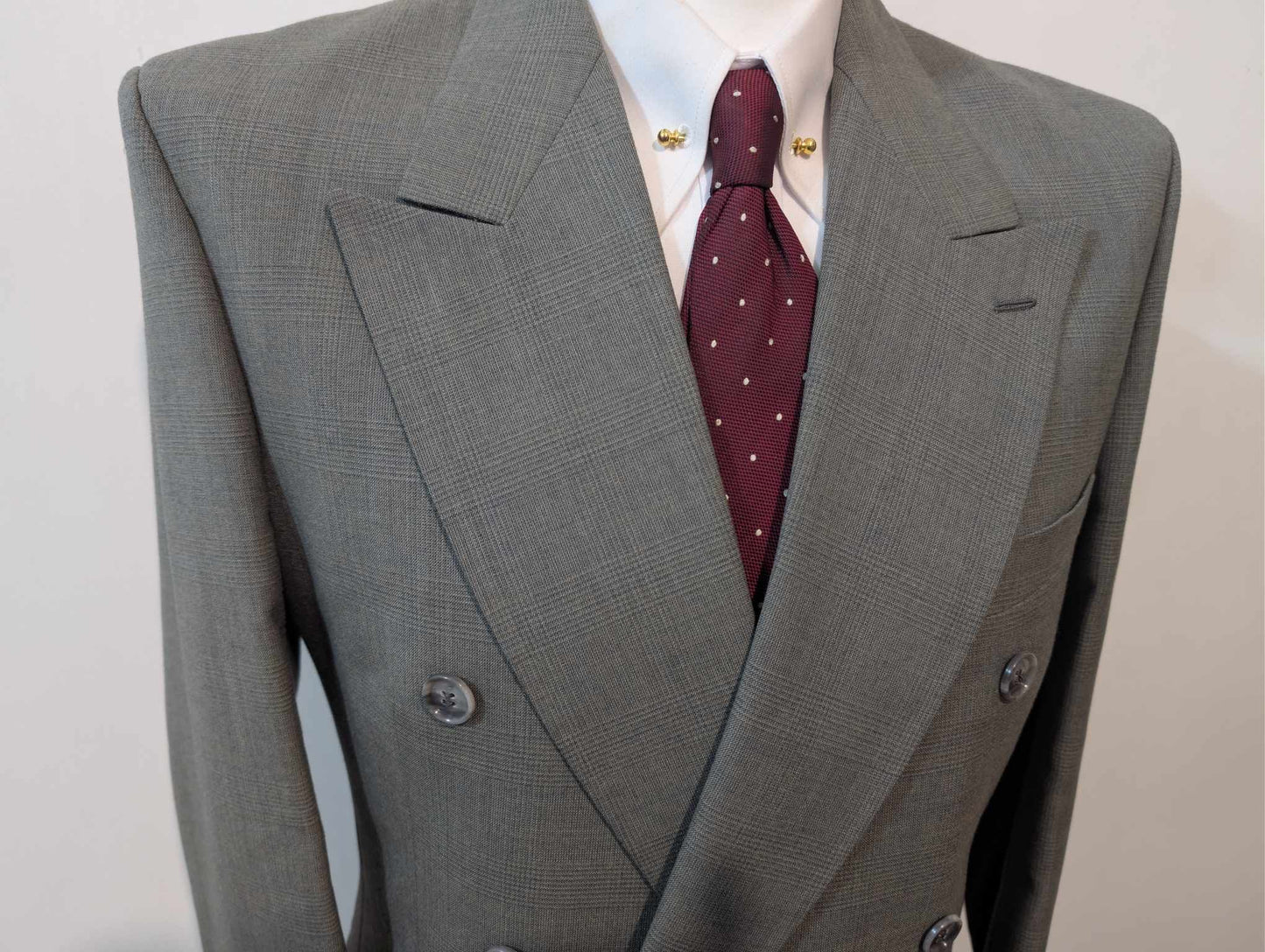 Sympathique costume croisé en laine