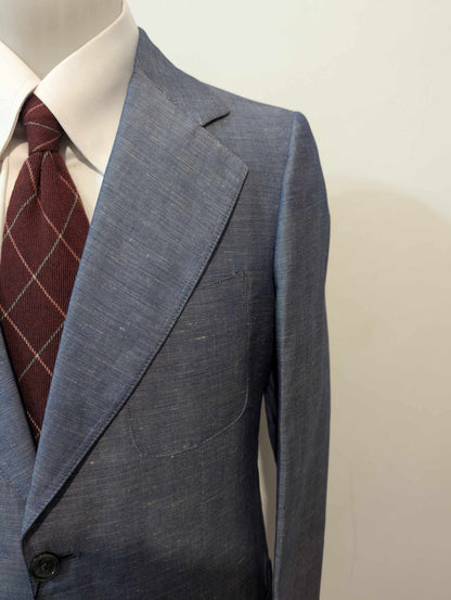 Petit costume bleu en laine