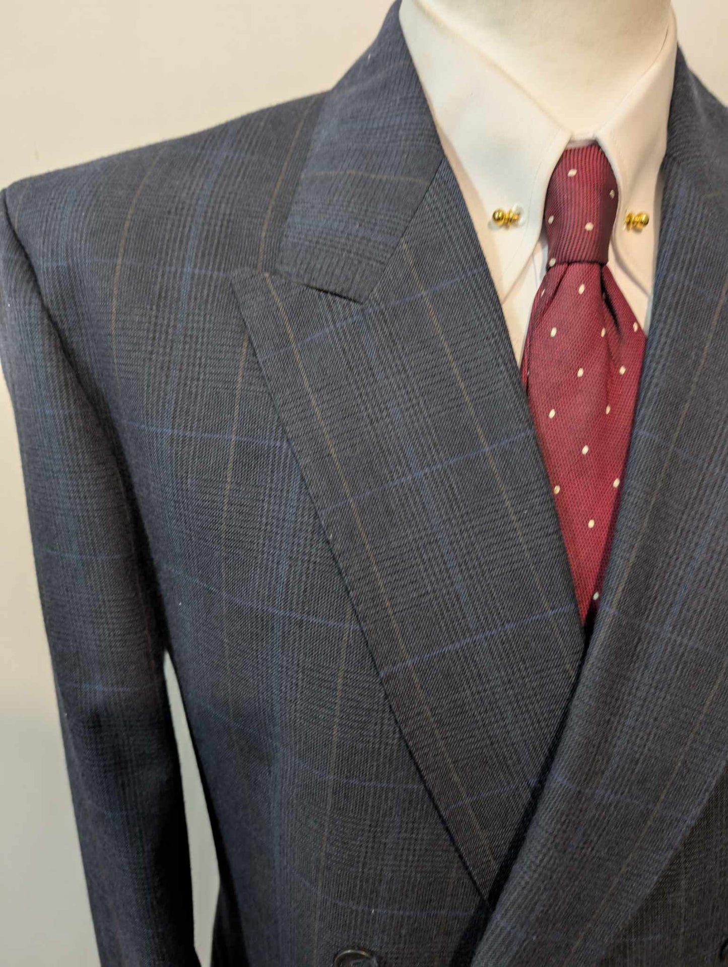 Magnifique costume croisé bleu a carreau