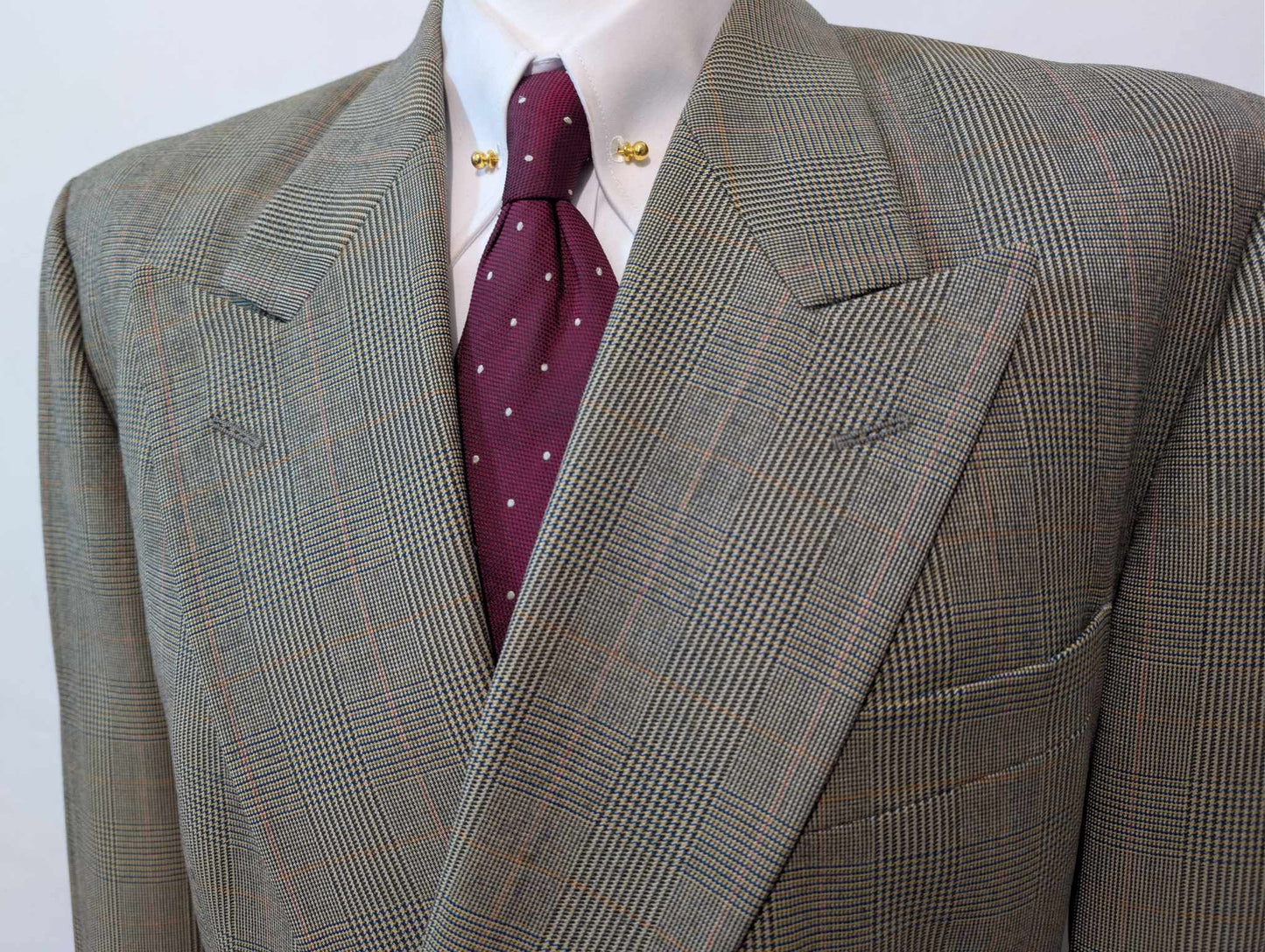 Redoutable costume croisé en prince de Galles