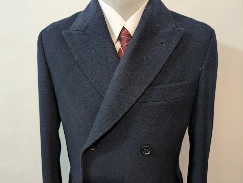 Kurzer Wollpolomantel