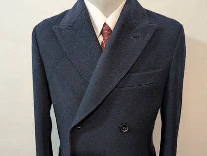 Kurzer Wollpolomantel