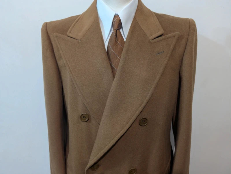 Legendärer, zweireihiger Kamelhaarmantel aus Wolle