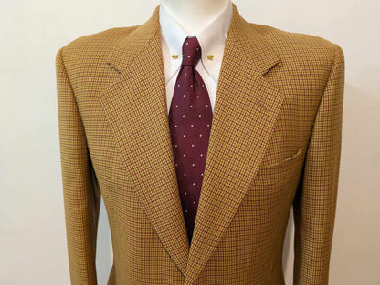 Gentille veste de couleurs marron beige en laine