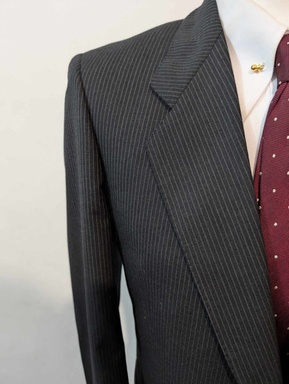 Magnifique costume pinstripe en laine