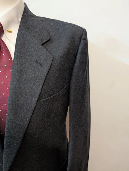 Adorable costume gris en flanelle lourde